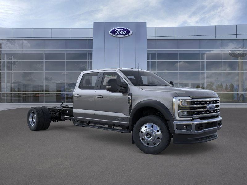 2026 Ford F-550SD Lariat DRW