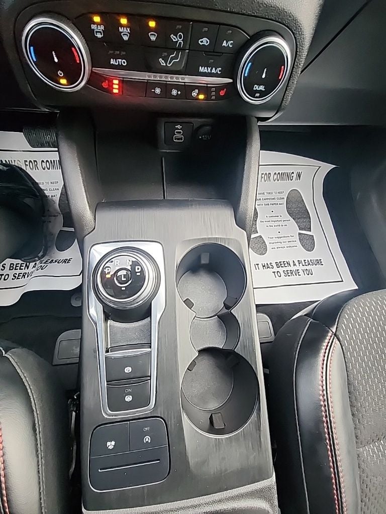 2025 Ford Escape ST-Line Select