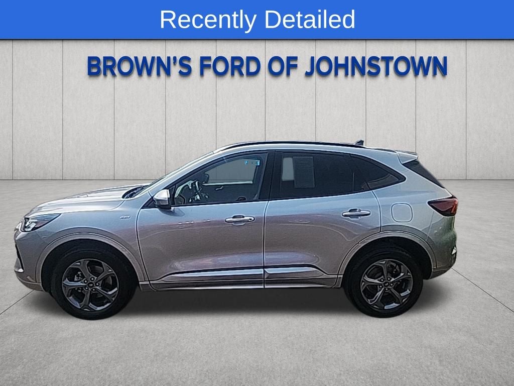 2023 Ford Escape ST-Line Select