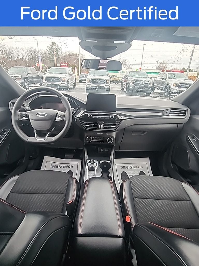 2025 Ford Escape ST-Line Select