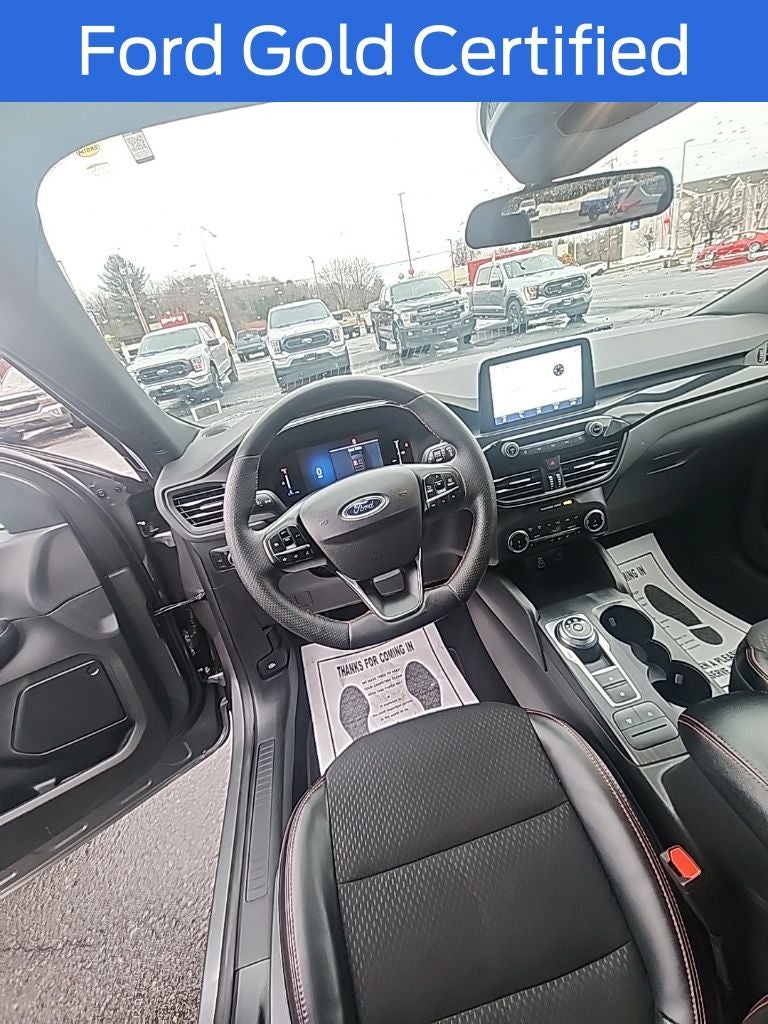 2025 Ford Escape ST-Line Select