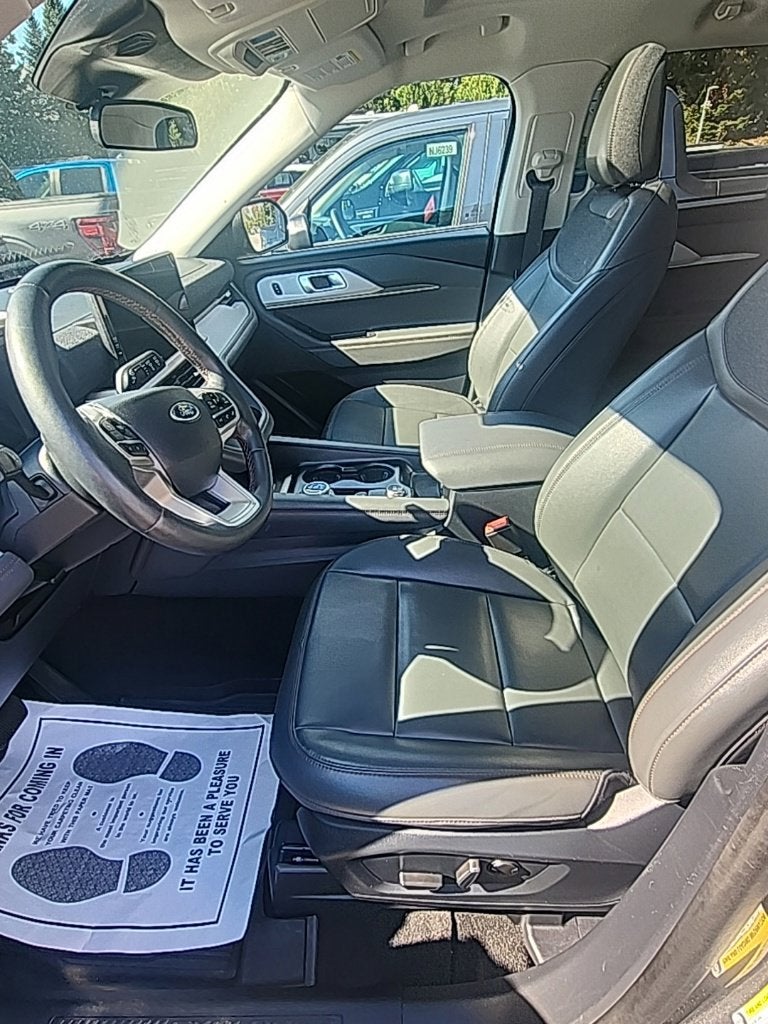 2025 Ford Explorer Active