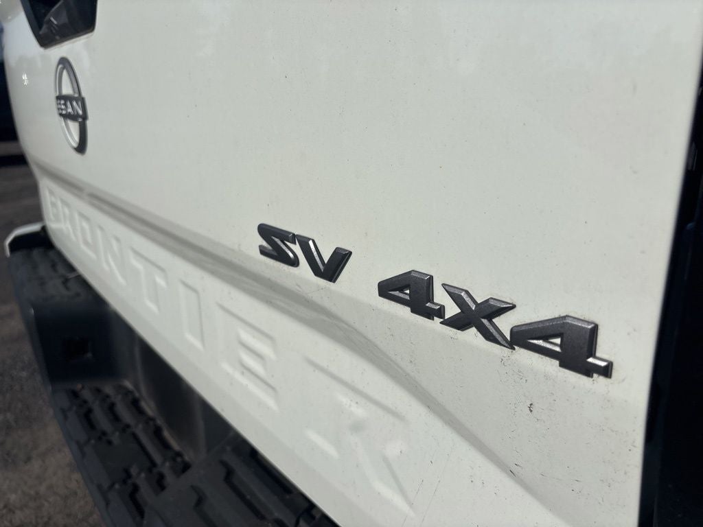 2023 Nissan Frontier SV