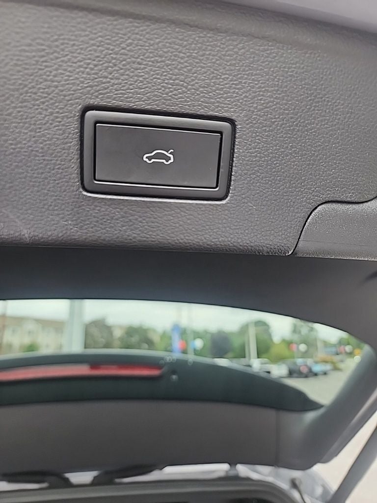 2021 Volkswagen Atlas Cross Sport 2.0T SE w/Technology