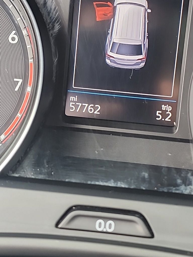 2021 Volkswagen Atlas Cross Sport 2.0T SE w/Technology