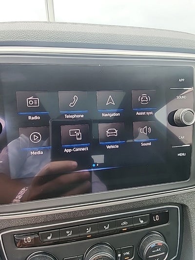 2021 Volkswagen Atlas Cross Sport 2.0T SE w/Technology