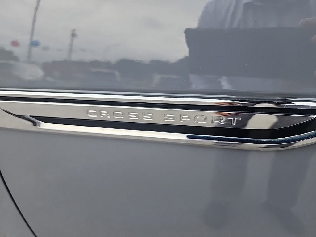 2021 Volkswagen Atlas Cross Sport 2.0T SE w/Technology