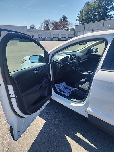 2020 Ford Edge SE