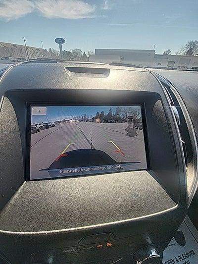 2020 Ford Edge SE