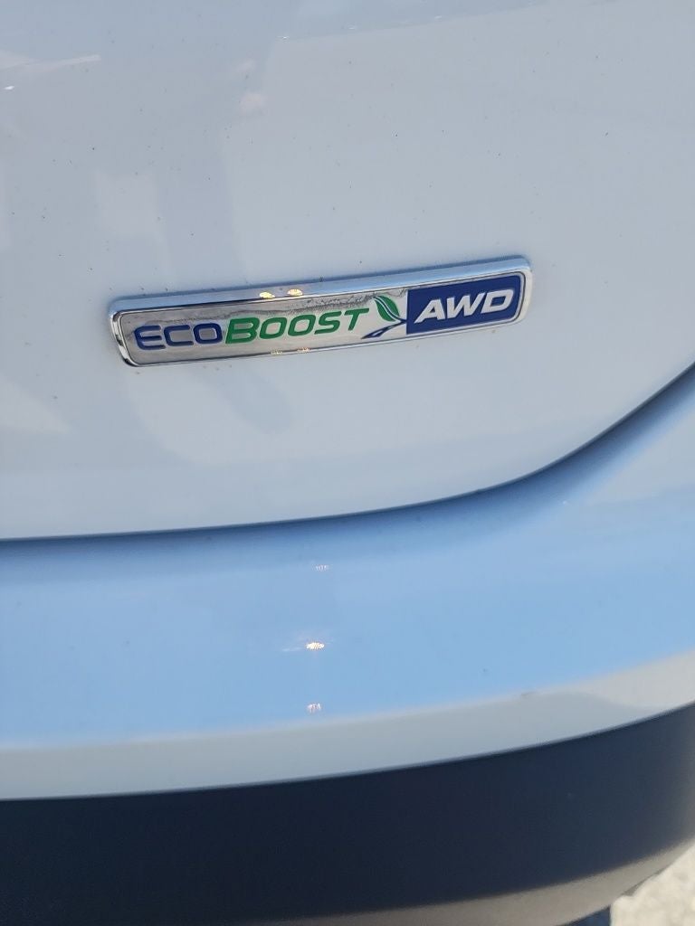 2020 Ford Edge SE