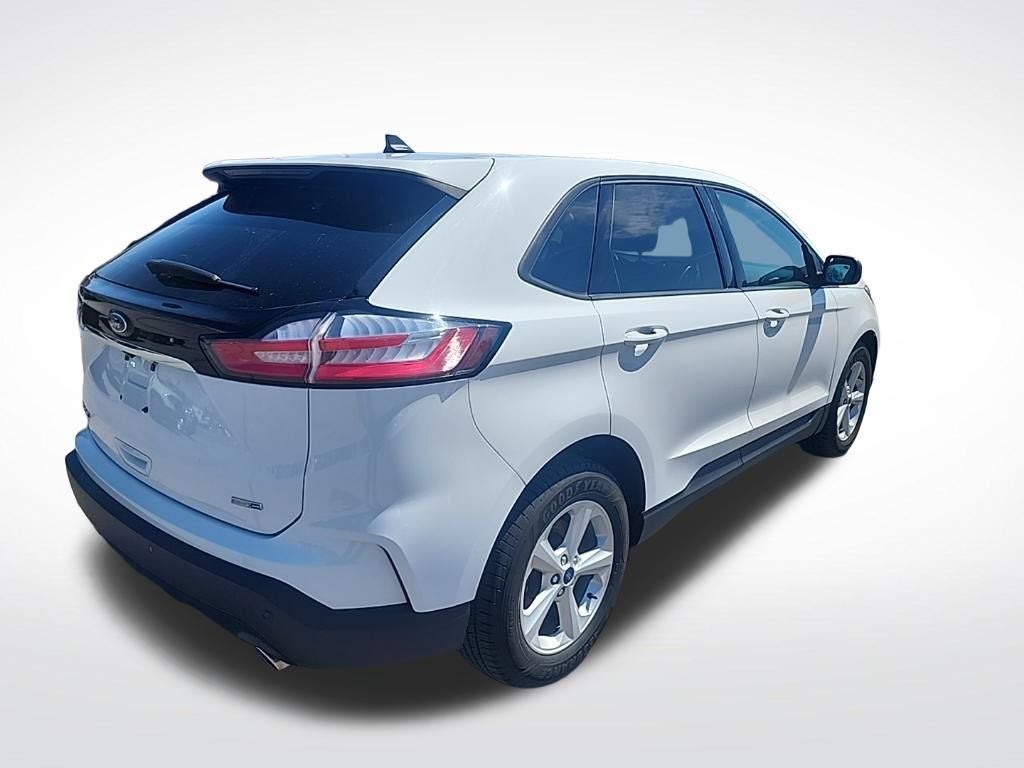 2020 Ford Edge SE