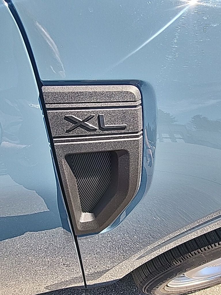 2022 Ford Maverick XL Hybrid