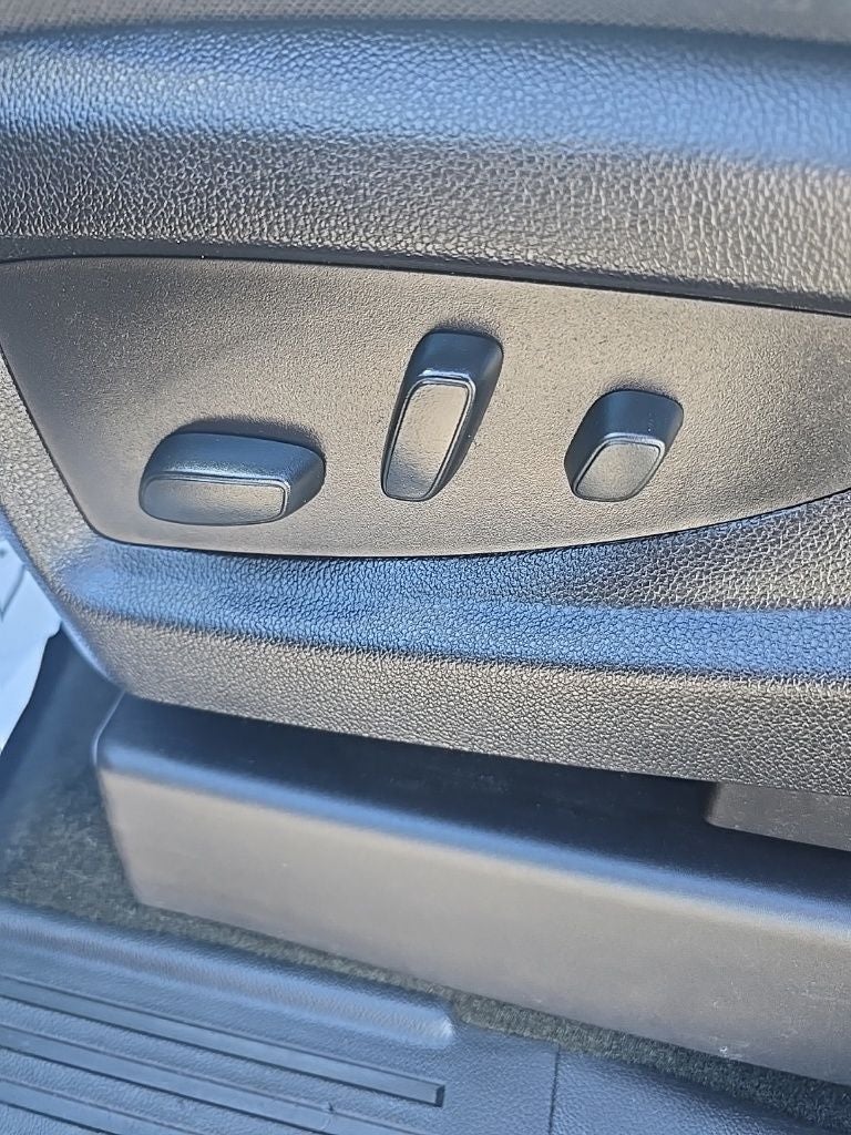 2017 Chevrolet Silverado 1500 LT LT1