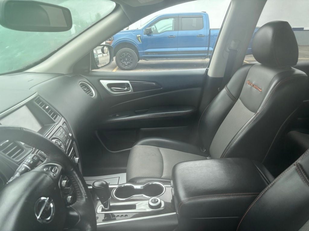 2019 Nissan Pathfinder SV Rock Creek