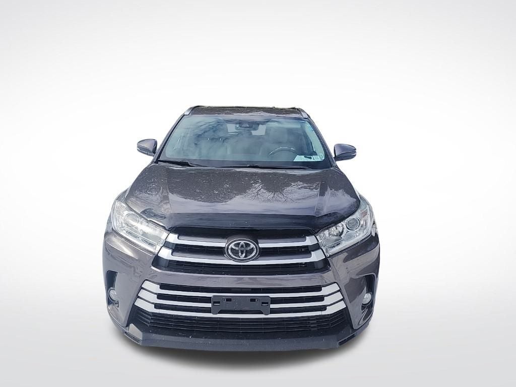 2018 Toyota Highlander Base