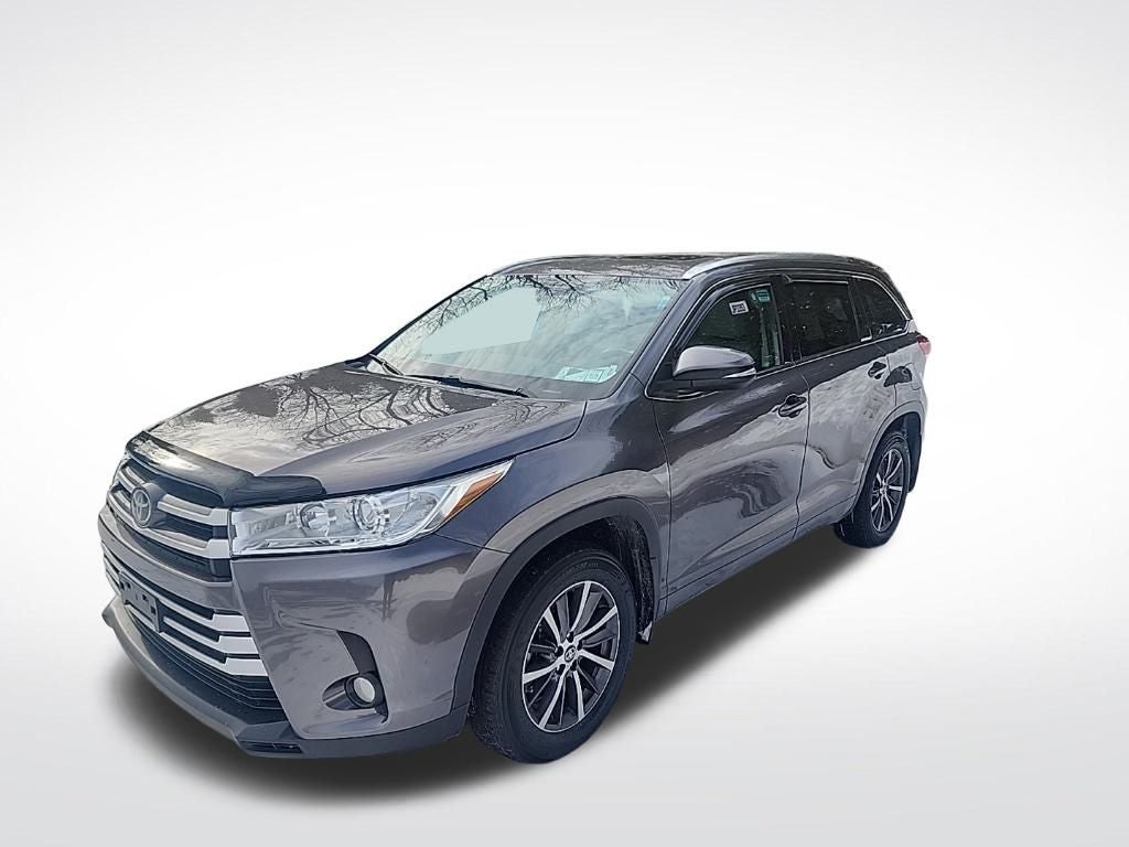 2018 Toyota Highlander Base