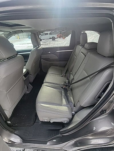 2018 Toyota Highlander Base