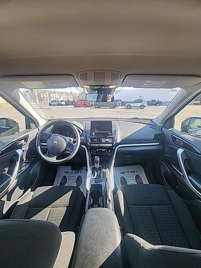 2024 Mitsubishi Eclipse Cross LE