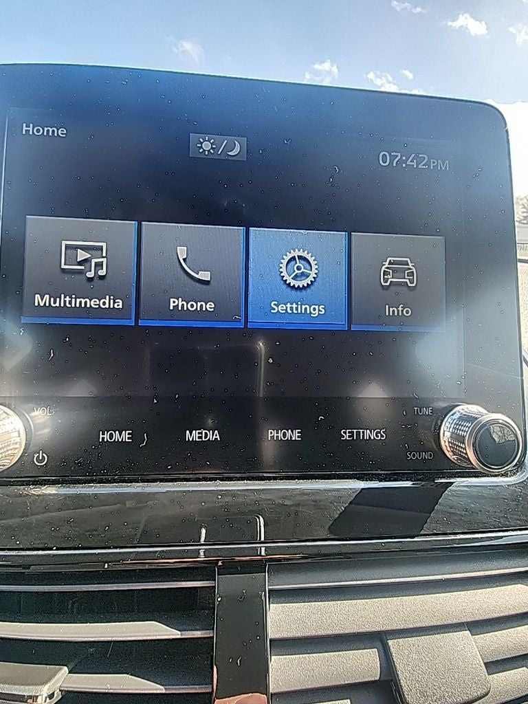 2024 Mitsubishi Eclipse Cross LE