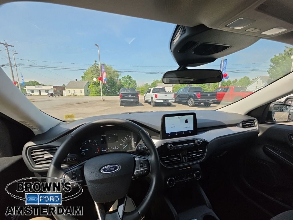 2022 Ford Escape SE