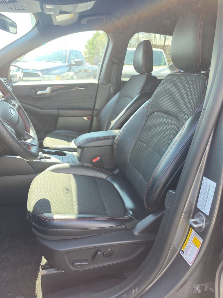 2025 Ford Escape ST-Line ST LINE