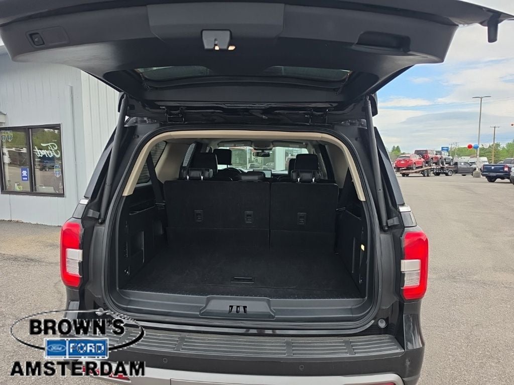 2023 Ford Expedition Max XLT