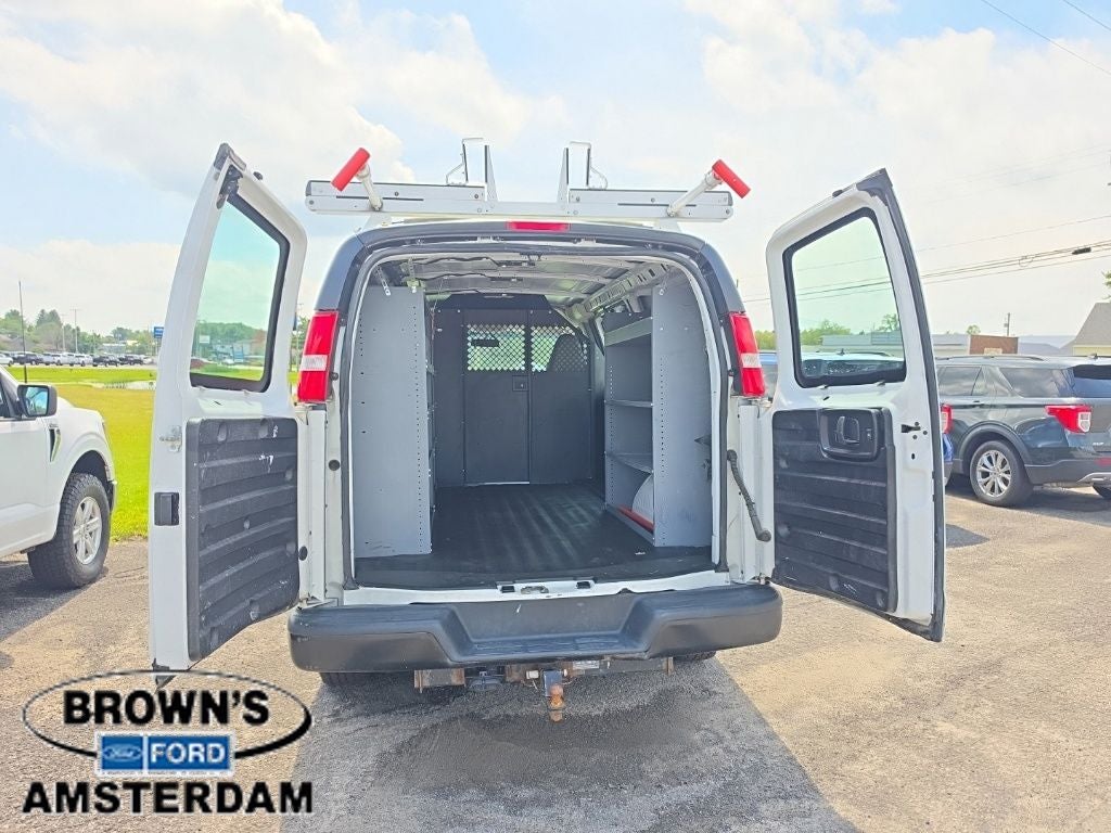 2021 Chevrolet Express 2500 Work Van Cargo
