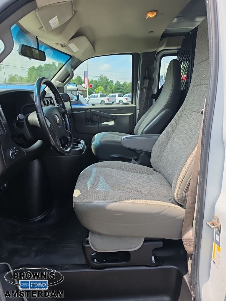 2021 Chevrolet Express 2500 Work Van Cargo