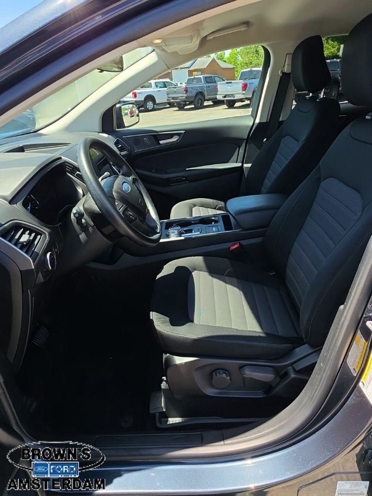 2023 Ford Edge SE