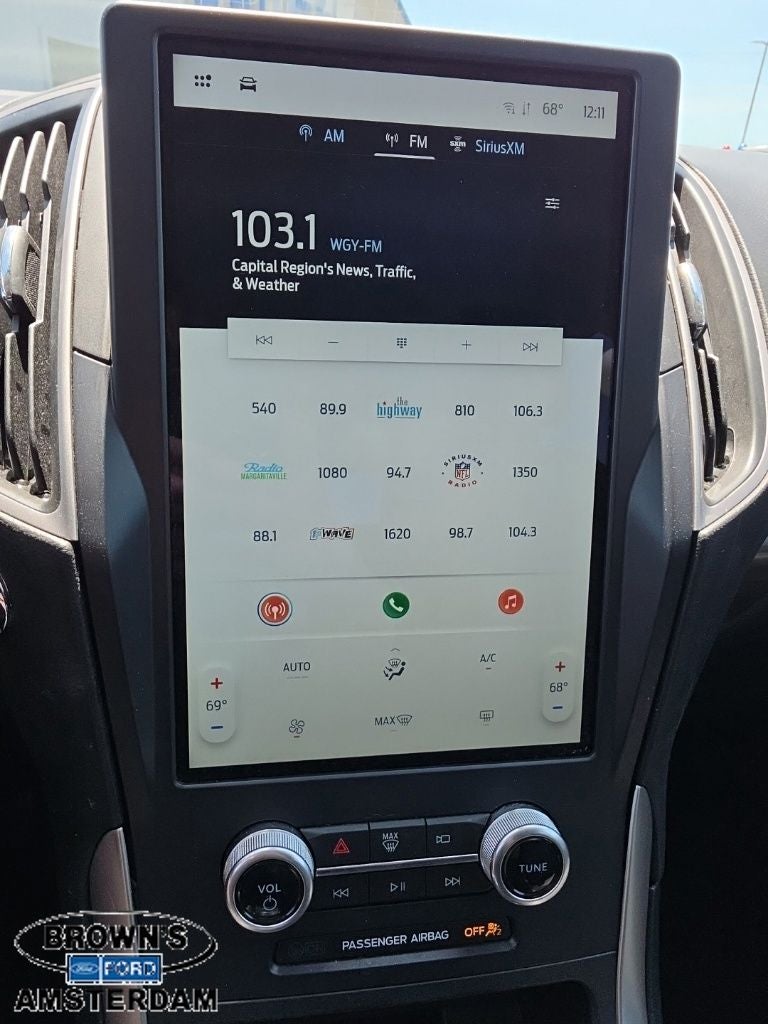 2023 Ford Edge SE