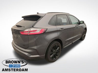 2022 Ford Edge SE