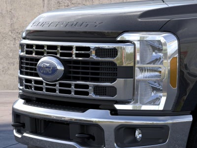 2026 Ford Super Duty F-350® XLT