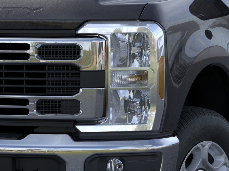 2026 Ford Super Duty F-350® XLT